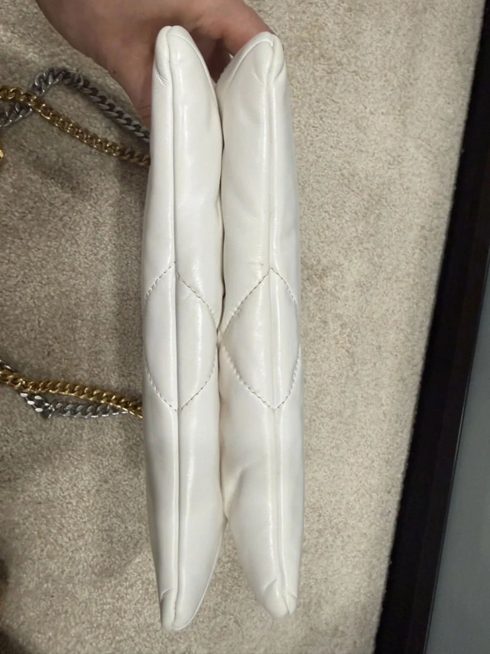 Tory Burch Small Kira Diamond Quilted Leather Shoulder Crossbody Bag in Blanc - Picture 6 of 9